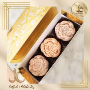 fleurs en chocolat dattes amandes petale joy joycacao